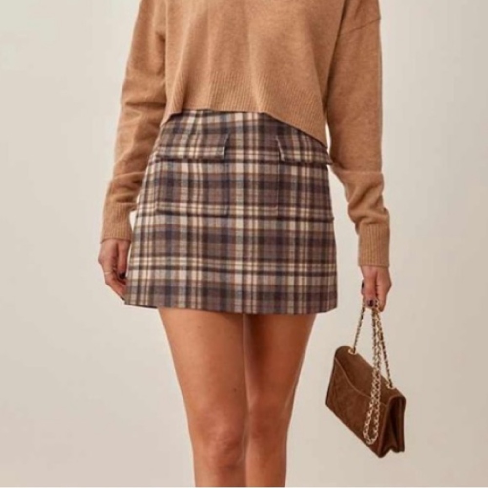 Reformation Janis Mini Skirt in Brown Plaid Wool Blend Size: 12 - Picture 9 of 9